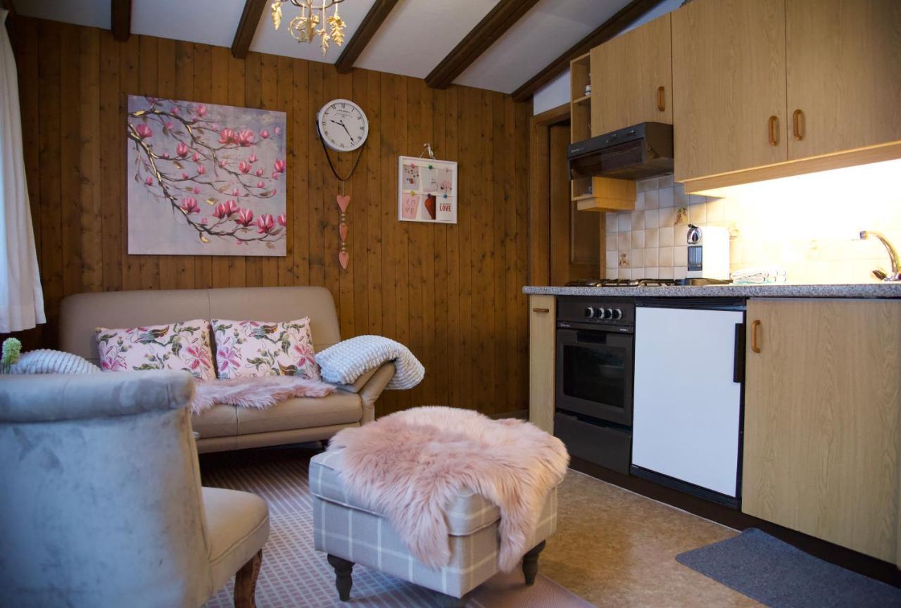 劳特布龙嫩Spellbound A Romantic Hideaway For Adults Aged 18-35别墅 外观 照片