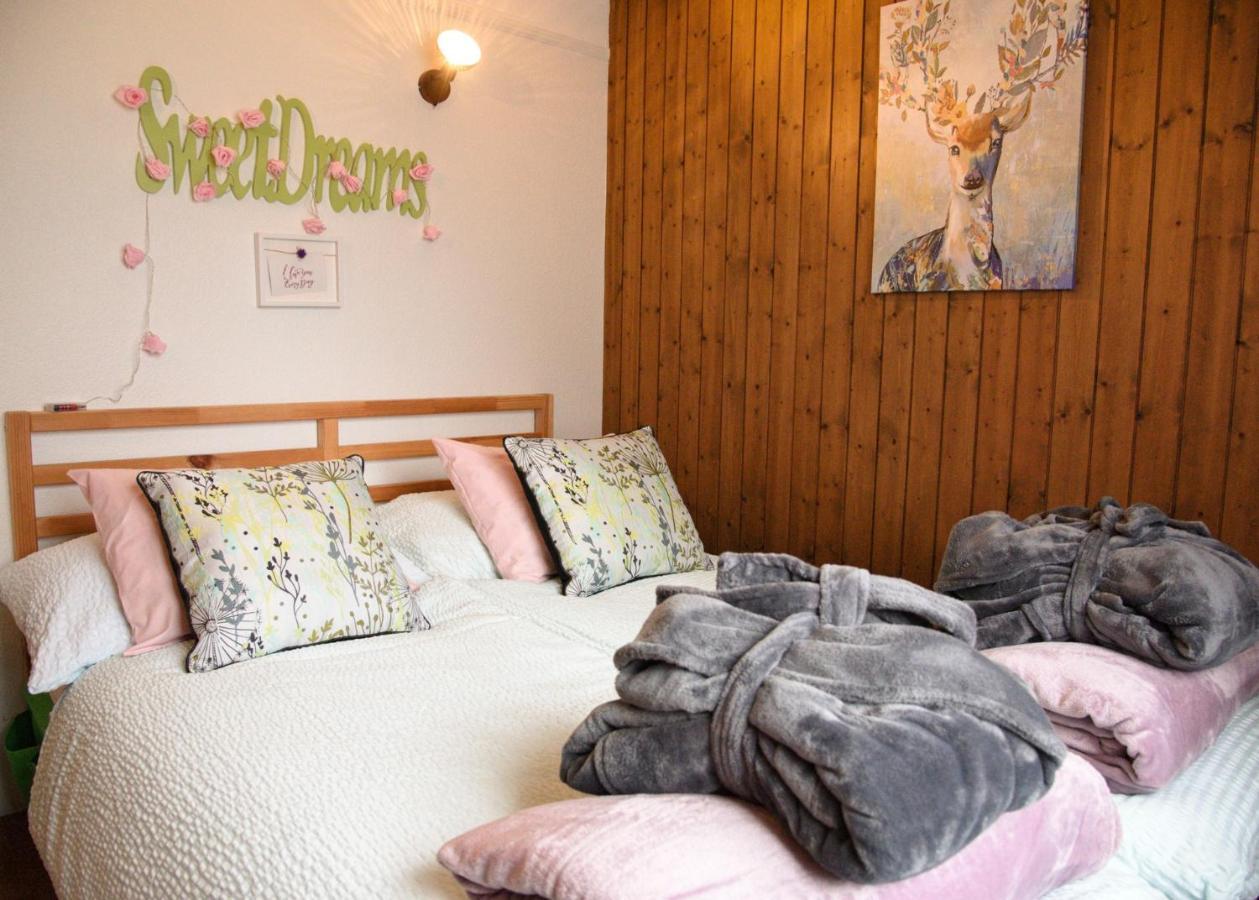 劳特布龙嫩Spellbound A Romantic Hideaway For Adults Aged 18-35别墅 外观 照片